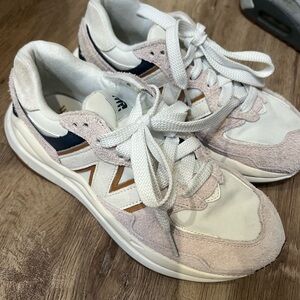 New balance sneakers